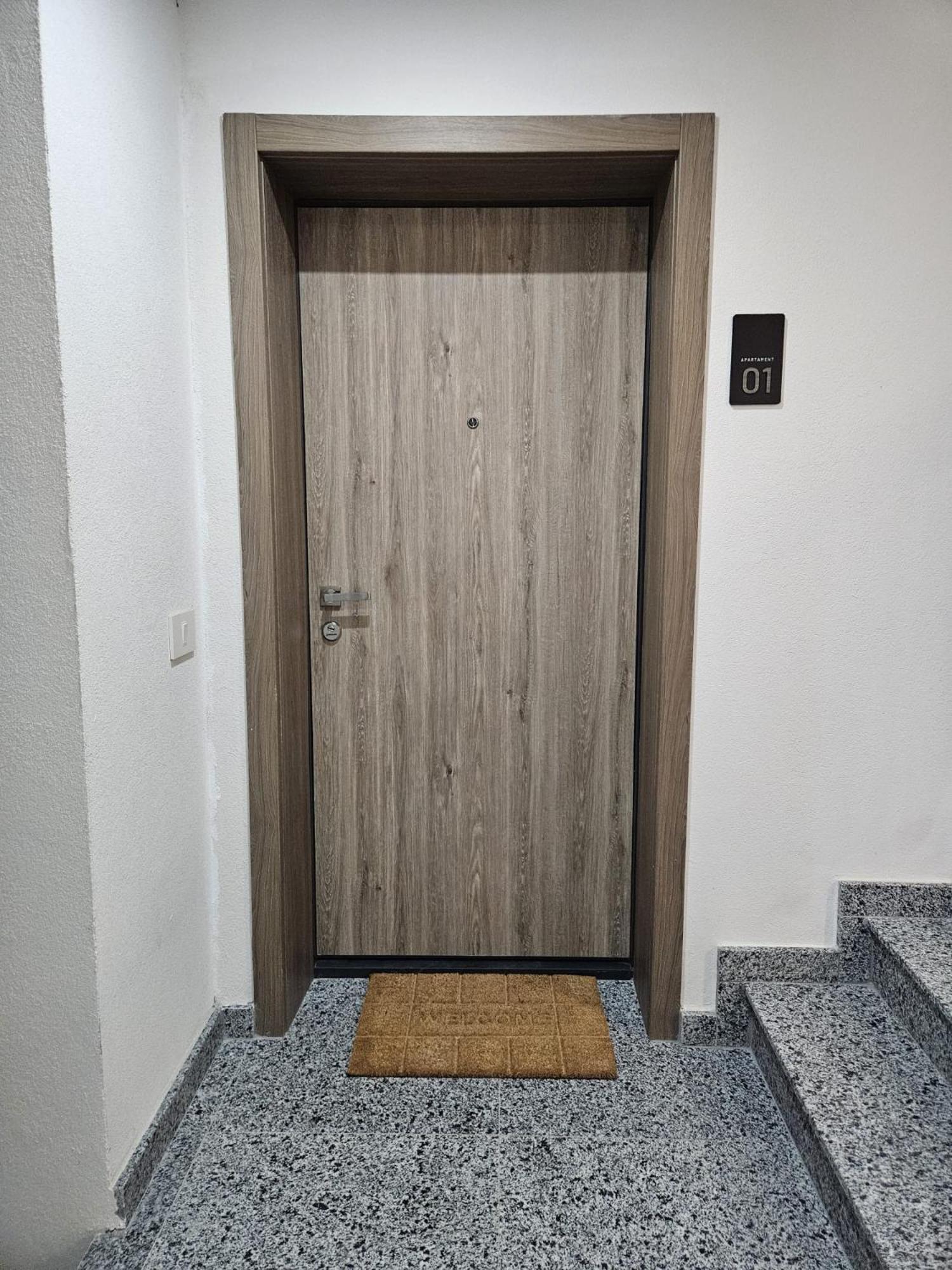 Garsoniera Gabrielle Apartman Brassó Kültér fotó